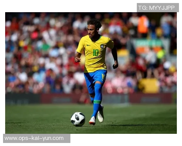 提升足球盘带技巧的全面教学视频助你成为场上明星